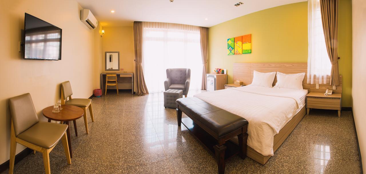 Mai Vy Hotel Trang Bang Exteriör bild