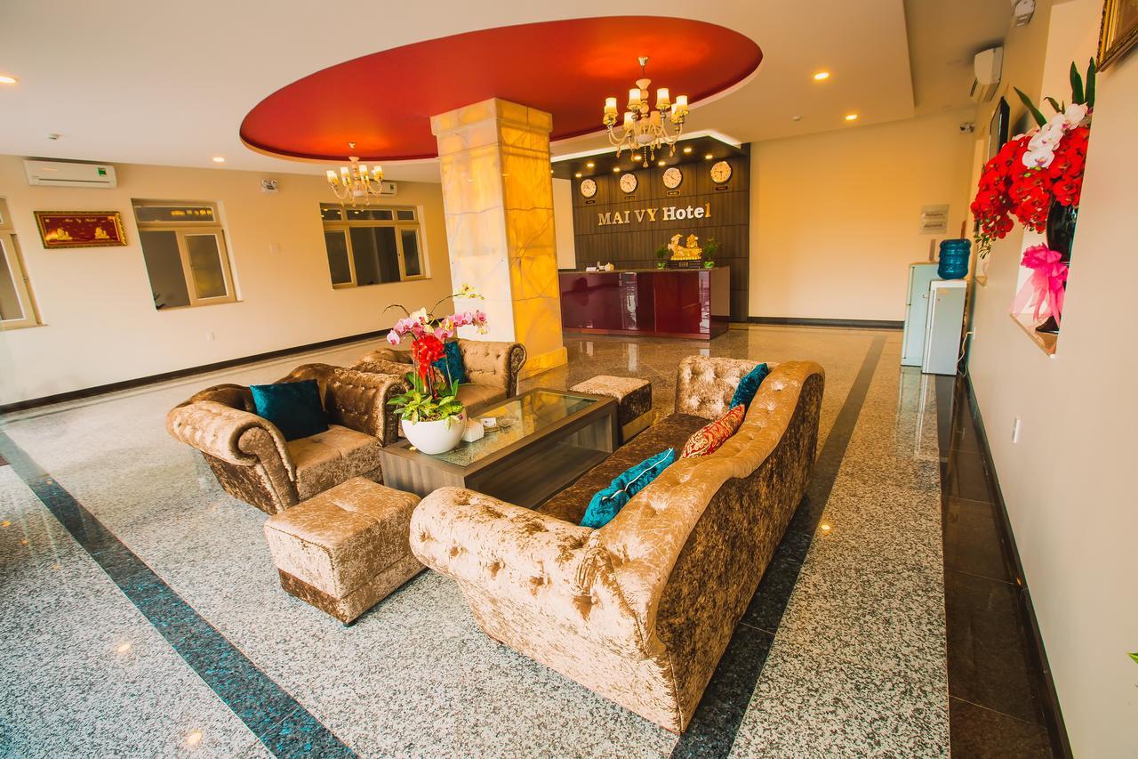 Mai Vy Hotel Trang Bang Exteriör bild